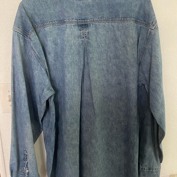 J RIGGINS Men’s denim Xl button down shirt - Picture 3 of 3